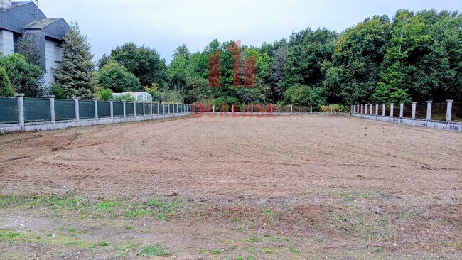 Más detalles de Santiago, 87, Ourense - Terreno en venta