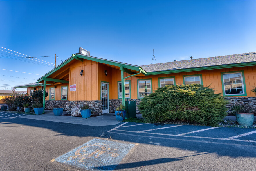 410 Yakima Valley Hwy, Sunnyside, WA en venta - Foto principal - Imagen 1 de 47