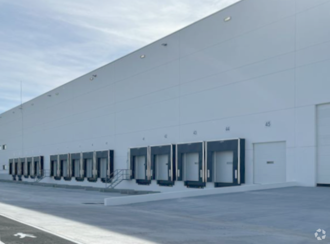 Avenida de los Alcotanes, 49, Pinto, Madrid en alquiler - Foto del edificio - Imagen 2 de 3