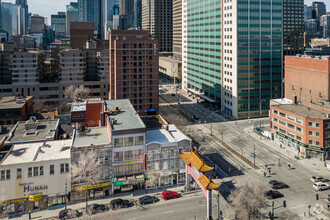 1110 Boul Saint-Laurent, Montréal, QC - VISTA AÉREA  vista de mapa