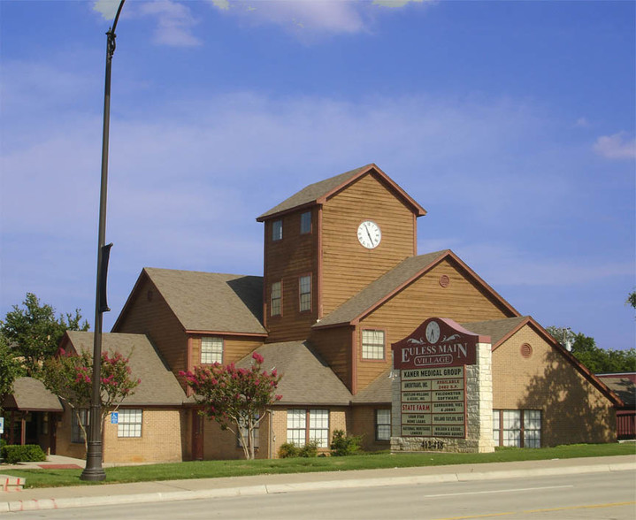 412 N Main St, Euless, TX en alquiler - Foto del edificio - Imagen 2 de 4