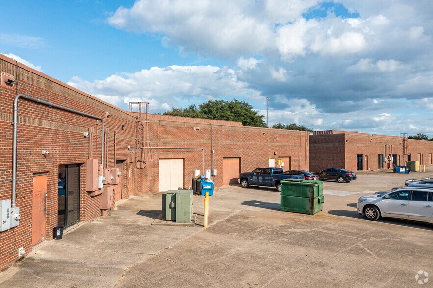 3900-4096 Sandshell Dr, Fort Worth, TX en alquiler - Foto del edificio - Imagen 3 de 8