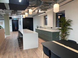 Más detalles de Queen Charlotte St, Bristol - Oficina en alquiler
