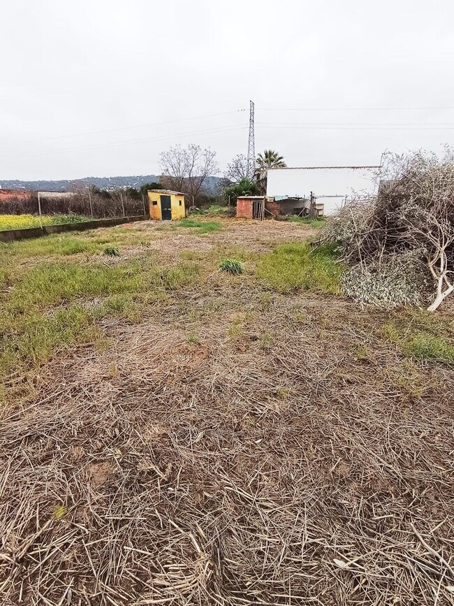 Más detalles de Calle del Águila, 2D, Córdoba - Terreno en venta