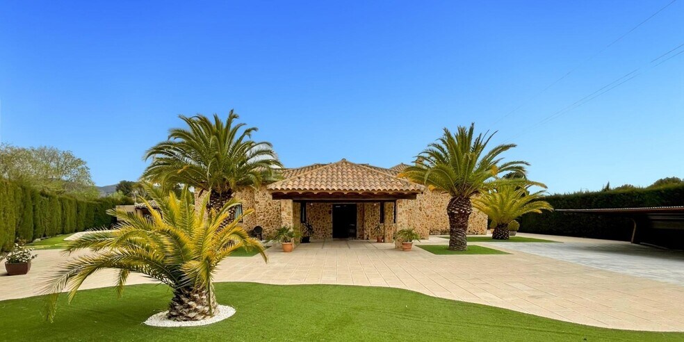 Local en Sax en venta - Foto del edificio - Imagen 1 de 39