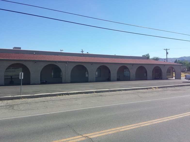 215 W Bridge St, Yerington, NV en alquiler - Foto del edificio - Imagen 3 de 7