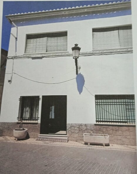 Local en Torre de Santa María en venta - Foto del edificio - Imagen 2 de 12