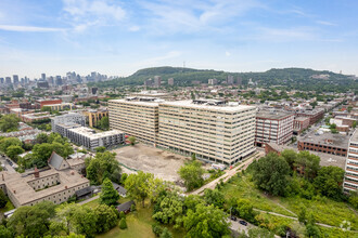 5445 Av De Gaspé, Montréal, QC - VISTA AÉREA  vista de mapa