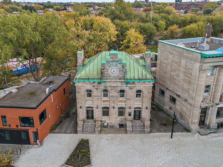 538-540 Pl Saint-Henri, Montréal, QC en alquiler - Foto del edificio - Imagen 3 de 9