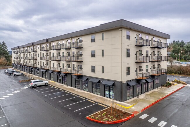 Más detalles de 5765 Commercial St SE, Salem, OR - Local en alquiler