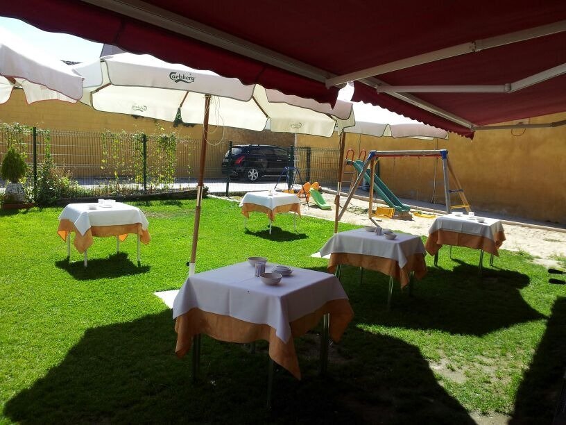 Local en Escalona del Prado, Segovia en alquiler Foto del edificio- Imagen 1 de 6