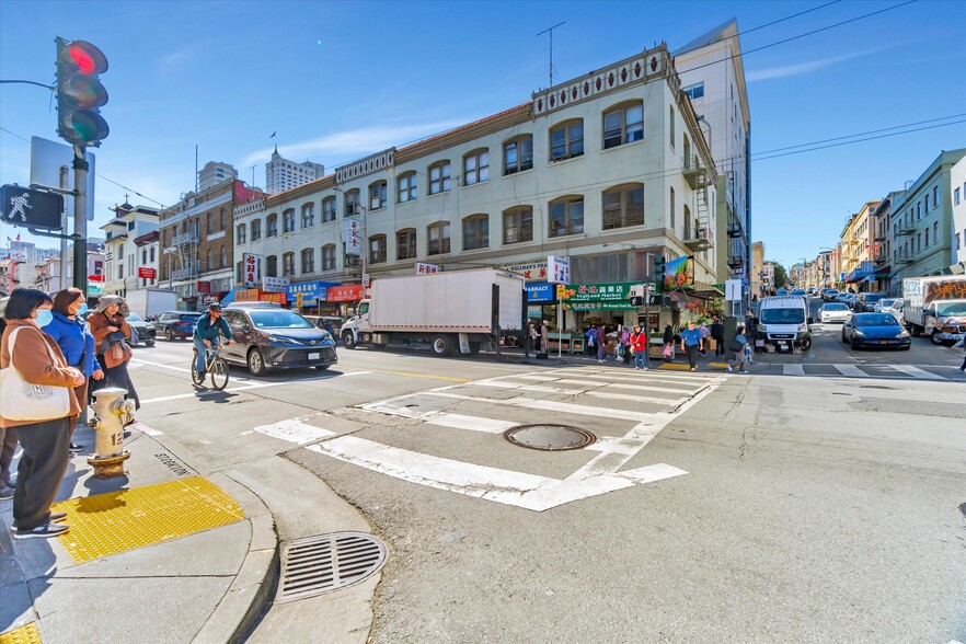 1035-1055 Stockton St, San Francisco, CA en venta - Foto del edificio - Imagen 2 de 23