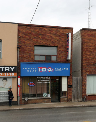 Más detalles para 576 Rogers Rd, Toronto, ON - Locales en venta