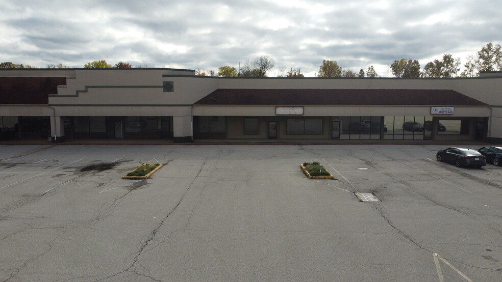 12243-12305 Natural Bridge Rd, Bridgeton, MO en alquiler - Foto del edificio - Imagen 2 de 12