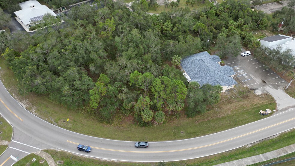 17864-17872 Toledo Blade Blvd, Port Charlotte, FL en venta - Foto del edificio - Imagen 1 de 3