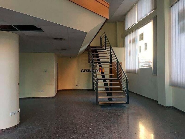 Plaça Mestre Ferrero, 22, Ontinyent, Valencia en venta - Foto del edificio - Imagen 3 de 12