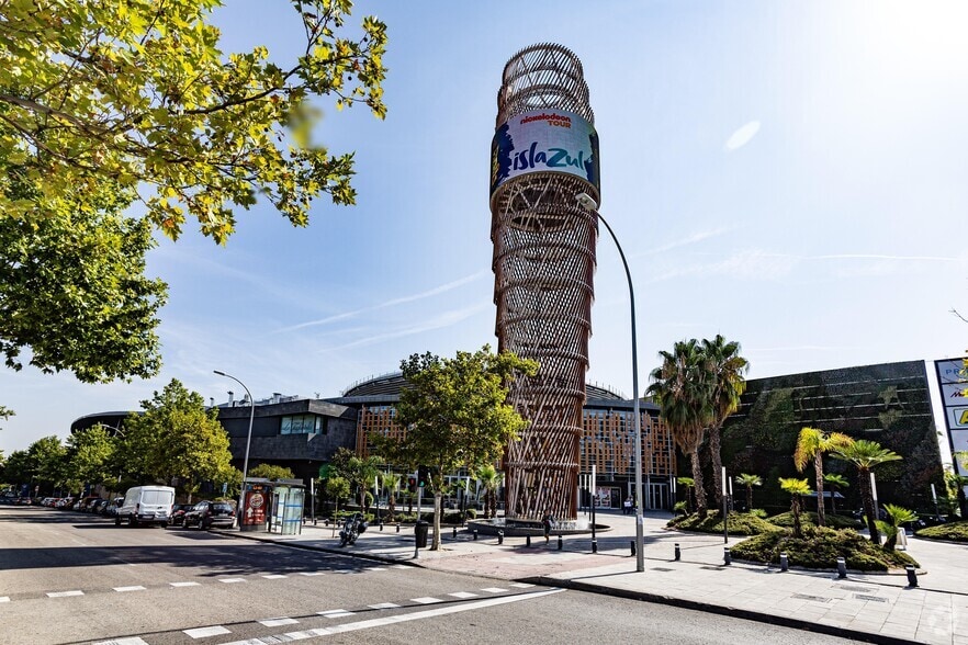 Calle de la Calderilla, 1, Madrid, Madrid en alquiler - Foto del edificio - Imagen 3 de 4