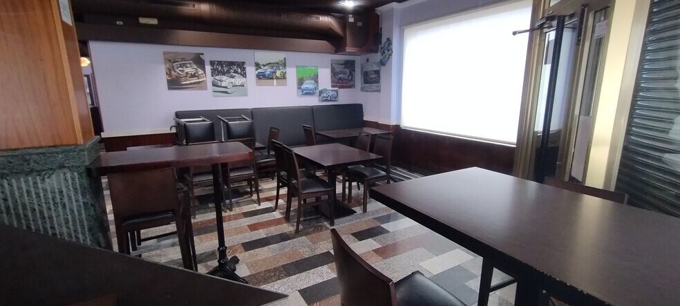 Local en Narón, La Coruna en venta - Foto del interior - Imagen 2 de 49