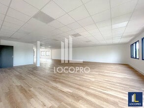 480 Route De Berre, Éguilles en venta Foto del interior- Imagen 2 de 6