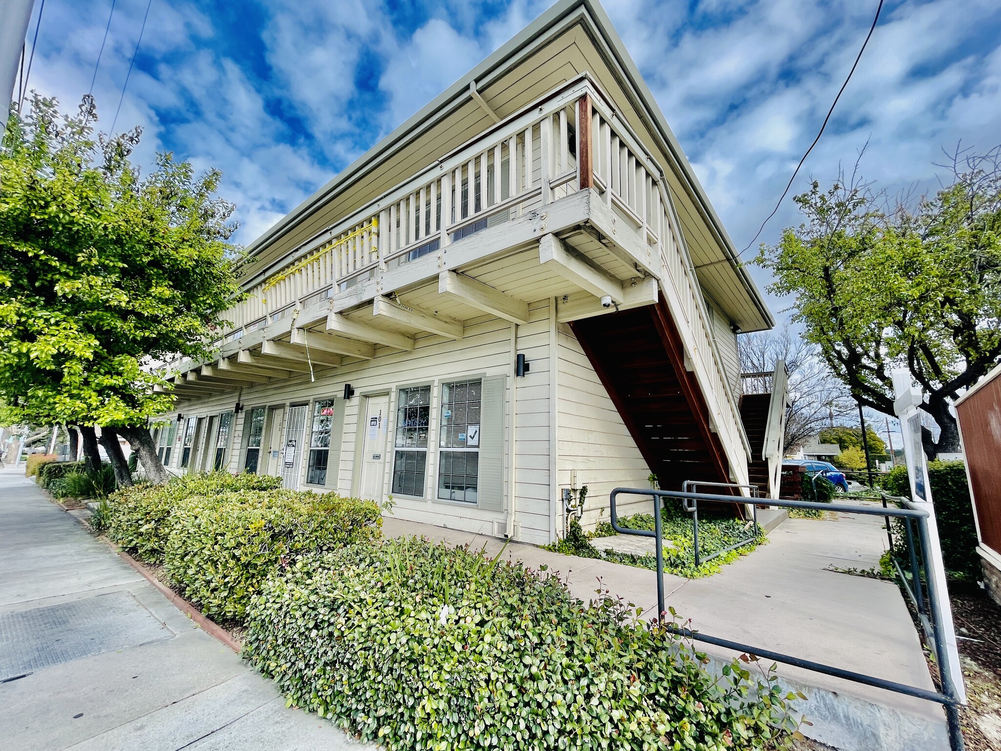 1550 S Winchester Blvd, Campbell, CA en alquiler Foto del edificio- Imagen 1 de 14