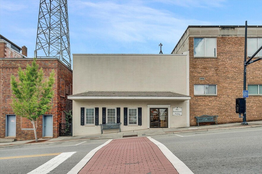 270 S Main St, Rocky Mount, VA en venta - Foto del edificio - Imagen 1 de 8