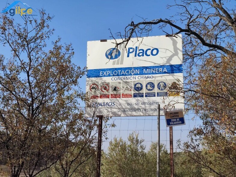 Terreno en Morón de la Frontera, Sevilla en venta - Foto principal - Imagen 1 de 7