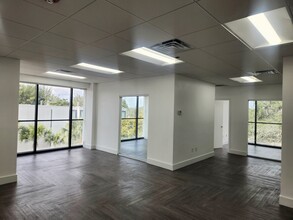 3511 W Commercial Blvd, Fort Lauderdale, FL en alquiler Foto del interior- Imagen 2 de 7