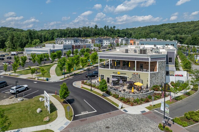 Más detalles de 300 Oxford Rd, Oxford, CT - Varios usos en alquiler