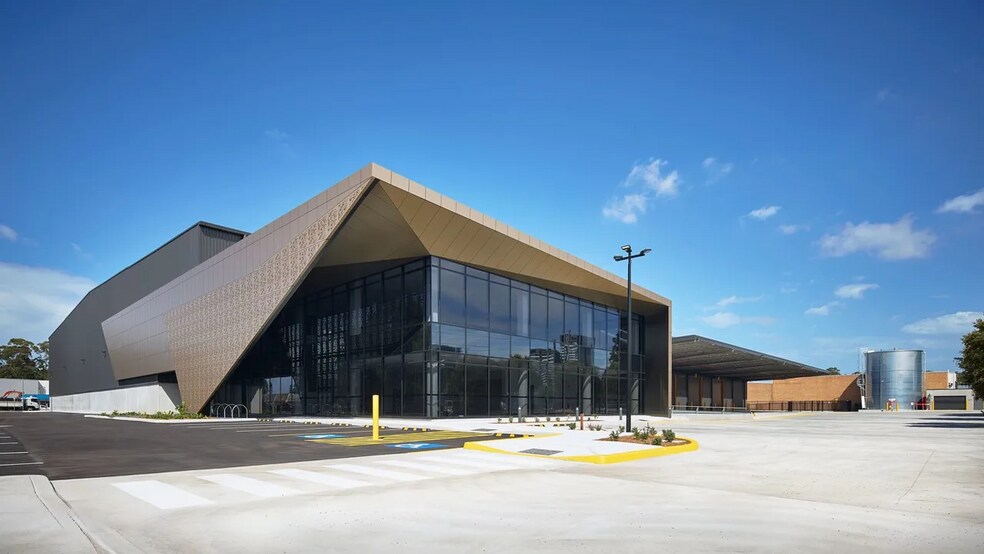 3-7 Moorebank Avenue, Moorebank en alquiler - Foto del edificio - Imagen 2 de 7