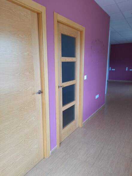 Local en Cáceres, Cáceres en venta - Foto del edificio - Imagen 2 de 35