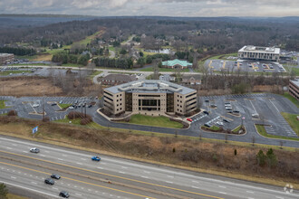 3700 Embassy Pky, Akron, OH - VISTA AÉREA  vista de mapa - Image1