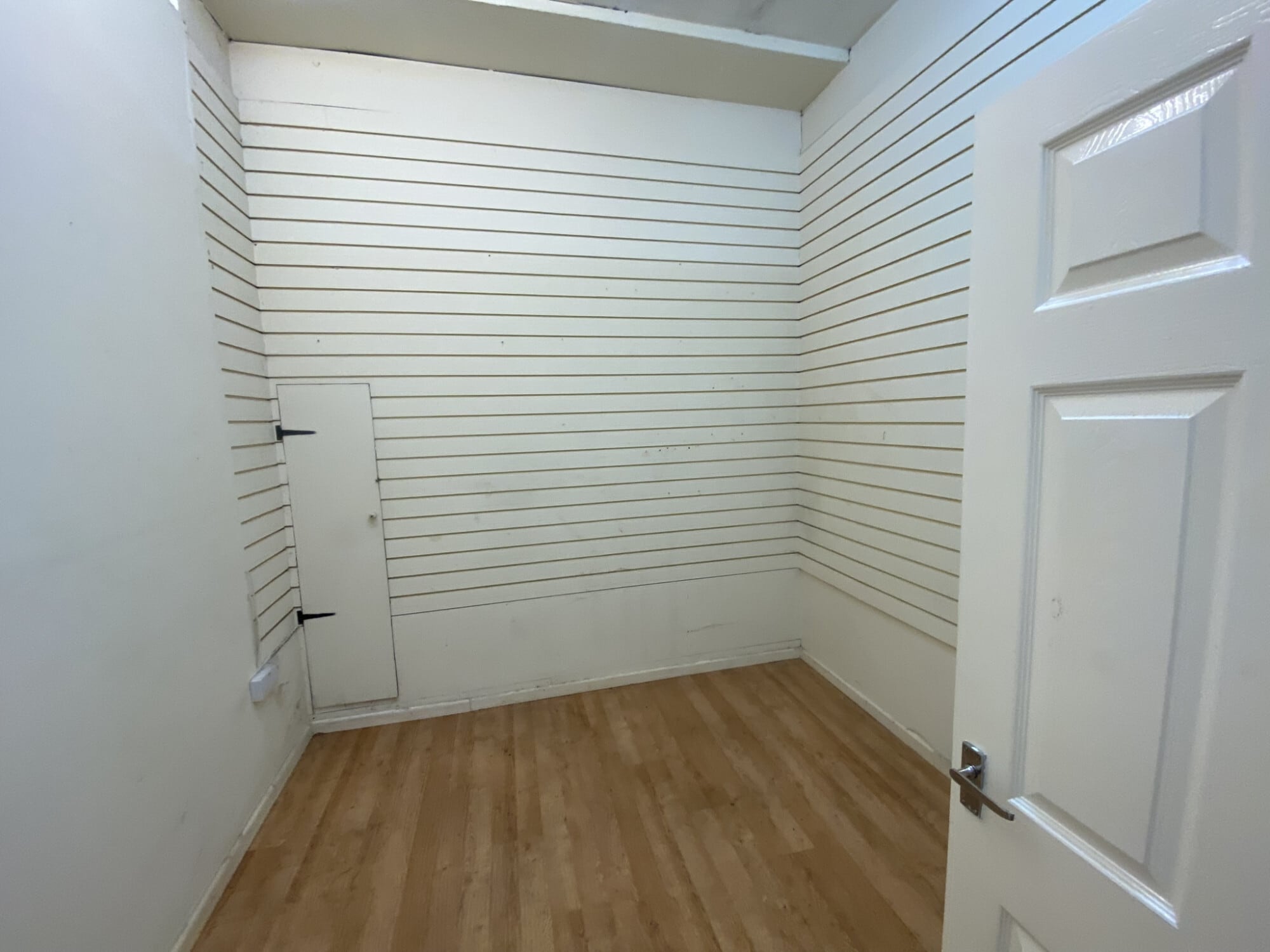 14-20 High St, Penicuik en alquiler Foto del interior- Imagen 1 de 4