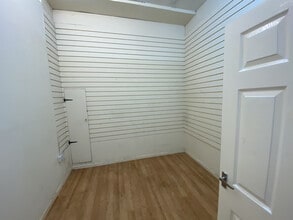 14-20 High St, Penicuik en alquiler Foto del interior- Imagen 1 de 4