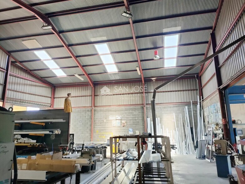 Nave en Aspe en venta - Foto del edificio - Imagen 3 de 24