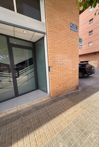 Edificio residencial en València, Valencia en venta - Foto del edificio - Imagen 3 de 3
