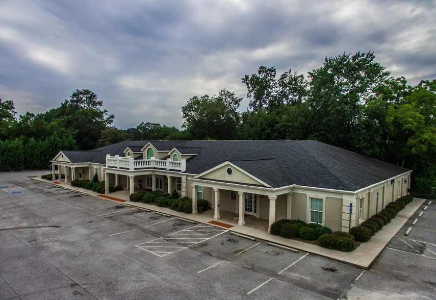 1388 Wellbrook Cir, Conyers, GA en venta - Foto del edificio - Imagen 2 de 61