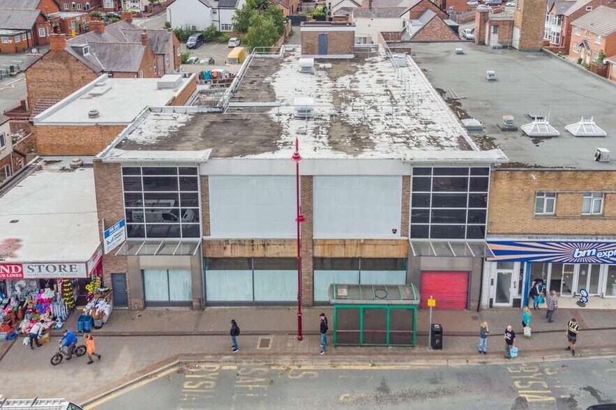 51-53 Chester Rd W, Deeside en venta - Foto del edificio - Imagen 1 de 4