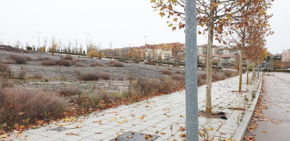 Calle Luciano González Egido, 9, Salamanca, Salamanca en alquiler - Foto del edificio - Imagen 2 de 11