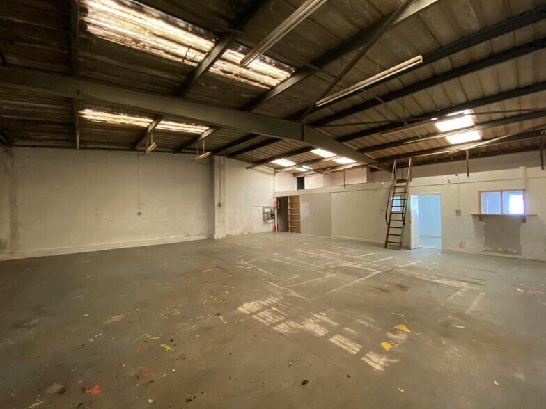 22-28 Singer Rd, East Kilbride en alquiler - Foto del edificio - Imagen 3 de 14