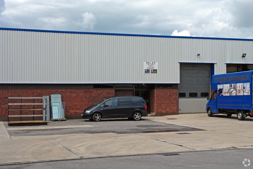 Westmead Dr, Swindon en alquiler - Foto del edificio - Imagen 3 de 6