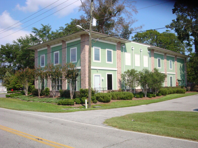 1417 Stuart Engals Blvd, Mount Pleasant, SC en alquiler - Foto del edificio - Imagen 1 de 13