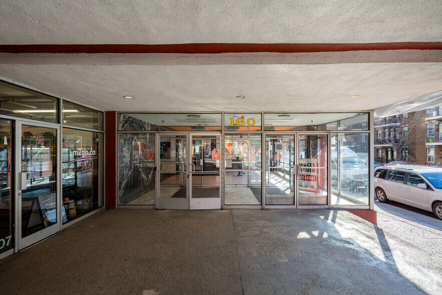 160 Rue Saint-Viateur E, Montréal, QC en alquiler - Foto del edificio - Imagen 3 de 13