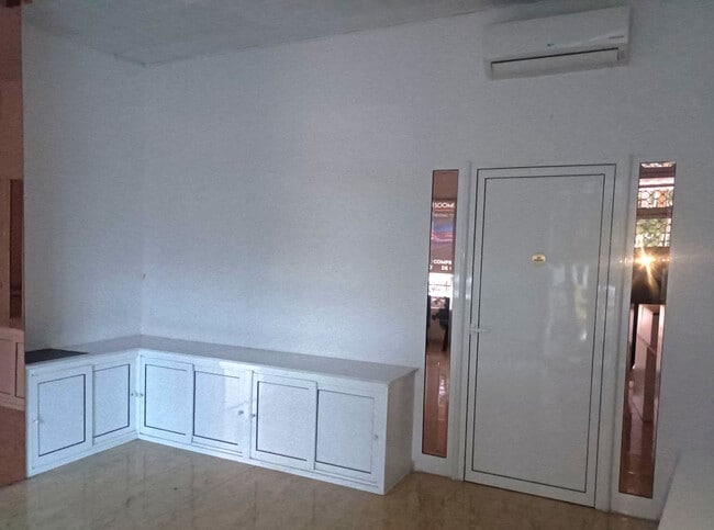 Más detalles de Local en alquiler