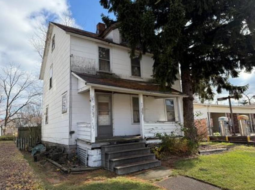 322 Prospect St, Elyria, OH en venta Foto principal- Imagen 1 de 2