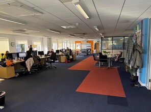 40-52 The Broadway, Crawley en alquiler Foto del interior- Imagen 1 de 4