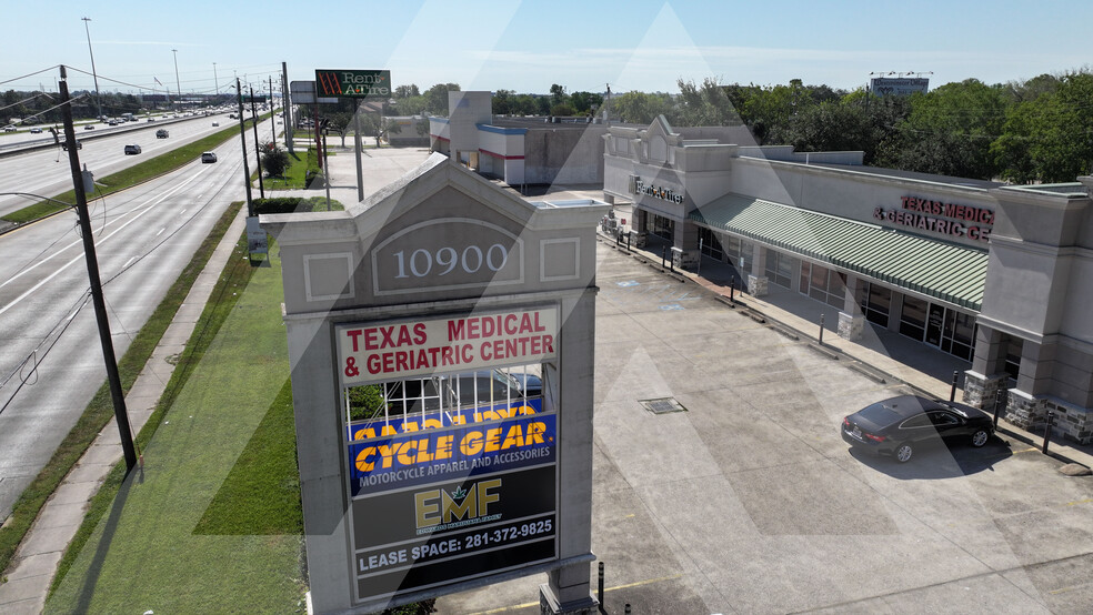 10900 Gulf Fwy, Houston, TX en alquiler - Foto del edificio - Imagen 2 de 13