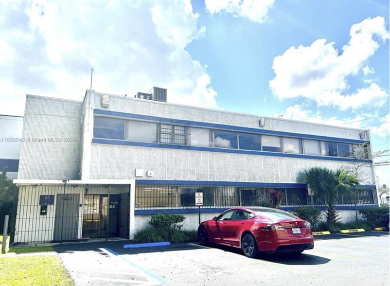 9665 NW 13th St, Doral, FL en alquiler - Foto del edificio - Imagen 1 de 1