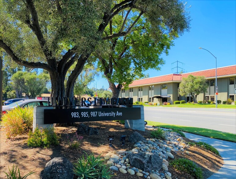 983 University Ave, Los Gatos, CA en alquiler - Foto del edificio - Imagen 1 de 27