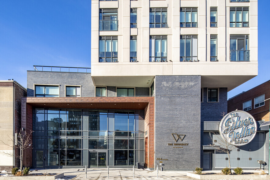 484 Spadina Ave, Toronto, ON en alquiler - Foto del edificio - Imagen 3 de 20