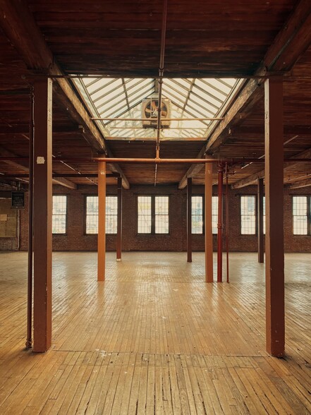 44-01 11th St, Long Island City, NY en alquiler - Foto del interior - Imagen 2 de 6